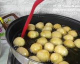 Foto langkah ke 4 dari resep Donat 3 Bahan.