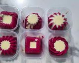 Foto langkah ke 3 dari resep Puding Buah Naga with Vla.