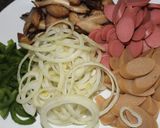 Foto langkah ke 5 dari resep Bolognese Pizza.