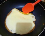 Foto langkah ke 4 dari resep Vanilla Brulée Crepe Cake / Mille Crepe.