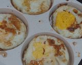 Foto langkah ke 2 dari resep Telur Ceplok Oseng Kecap Pedas Manis.
