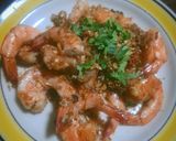 รูปขั้นตอนการทำที่ 3 ของ กุ้งคั่วกระเทียม