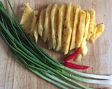 Hình bước làm 2 của món Cá ngừ kho thơm