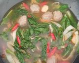 Foto langkah ke 5 dari resep Sawi Bakso Crab.