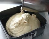 Foto langkah ke 5 dari resep Classic Cheesecake.