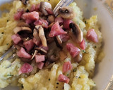 Foto del paso 4 de la receta: Tortas de patata, jamón, champiñones y queso
