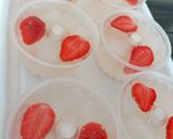 Foto langkah ke 4 dari resep Nutrijel Lychee Strawberry.