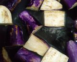 Foto langkah ke 1 dari resep Terong Teri Sambal.
