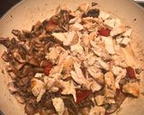 A picture of step 6 of Gorgonzola Pine Nut Pasta w Chicken & Sundried Tomatoes & Mushrooms.