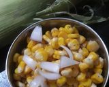 A picture of step 3 of Spicy sweet corn chat.