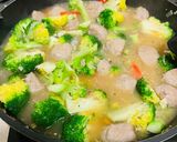 Foto langkah ke 7 dari resep Sayur Brokoli campur (Resep No. 106).