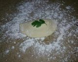 صورة لخطوة 4 من وصفة معجنات بالجبنة 😋