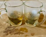 Foto langkah ke 3 dari resep Teh Madu Lemon Hangat.
