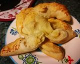 Sajttal töltött kiflik 🥐🥐🥐🥐 kovásszal készült pizzatésztából recept fázis 6 fotója
