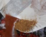 A picture of step 2 of Chicken khra masala koyla karahi.