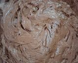 Foto langkah ke 6 dari resep Brownies Kukus Nyoklaaatt Banget.