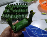 Foto langkah ke 4 dari resep Lemper isi abon.