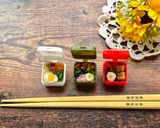 A picture of step 6 of Kawaii (Lovely) Tiny Obento Lunch Box.