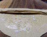 A picture of step 10 of Paneer aalu chur chur paratha.