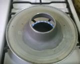 Foto del paso 8 de la receta: Rosca de pan en cazuela horno (horno milagro)