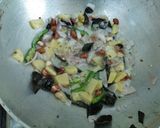 पोहे (pohe recipe in marathi) रेसिपी स्टेप 2 फोटो