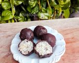 Foto del paso 4 de la receta: Bombones de coco rallado (@untoquemassano)