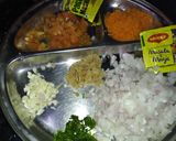 A picture of step 1 of Paneer veggies paratha.