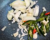 Foto langkah ke 4 dari resep Ayam Lada Hitam Ala Resto.