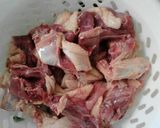 Hình bước làm 1 của món vịt kho măng khô