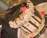 ચોકેલ્ટ ટ્રફલ ક્રીમ કેક =CHOCOLATE TRUFFLE CREAM CAKE🎂🍫in Gujarati ) રેસીપી સ્ટેપ4ફોટો