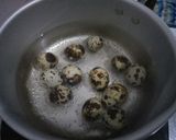 A picture of step 1 of Telur Puyuh Balado (Quail Eggs with Balado Sauce).