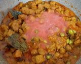 A picture of step 9 of Soya Chunks Gravy.
