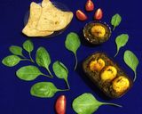 A picture of step 9 of Egg Palak Curry.