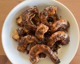 A picture of step 6 of Balsamic vinegar chicken necks -cook every part.