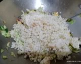 Foto langkah ke 3 dari resep Sorgum Goreng Telur.
