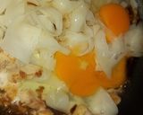 รูปขั้นตอนการทำที่ 5 ของ ก๋วยเตี๋ยวคั่วไก่