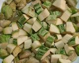 Foto del paso 4 de la receta: Esalada tibia: repollitos de Bruselas, zuquini y algo mas