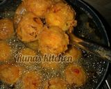 A picture of step 4 of Potato balls Recipe By RuNas kitchen.