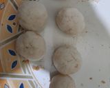 A picture of step 3 of Bread vada.