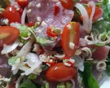 รูปขั้นตอนการทำที่ 2 ของ "ยำทูน่าสดวอเตอร์เครส" 🥗🐟☘Spicy Raw Tuna Salad with Watercress