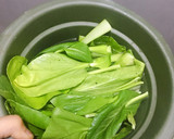 Foto langkah ke 1 dari resep Tumis Pokcoy Bawang Putih.