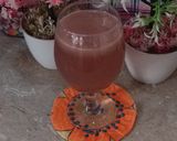 A picture of step 5 of Pomegranate juice.