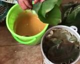 A picture of step 6 of Leaf Moi Moi.