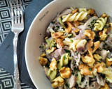 Foto del paso 7 de la receta: Fusilli tricolor con secreto a baja temperatura y gorgonzola