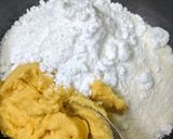 A picture of step 4 of Doce de grao/ Goan doce.