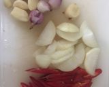 Foto langkah ke 2 dari resep Ayam Bumbu Kecap Lezat.