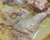 Foto langkah ke 5 dari resep Opor Ayam Lebaran (Ayam Kampung) Tips Empuk, Daging Tidak Hancur.