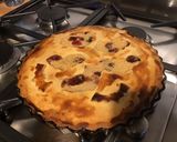 Une image de l'étape 12 de Tourte chauve-souris aux pêches de vigne (pâte brisée épeautre pêche).