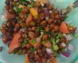 A picture of step 3 of Chana ghughni.