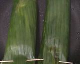 Foto langkah ke 8 dari resep Nasi Bakar Cumi Teri.
